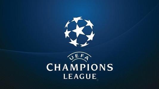 作为其中杰 作为其中杰